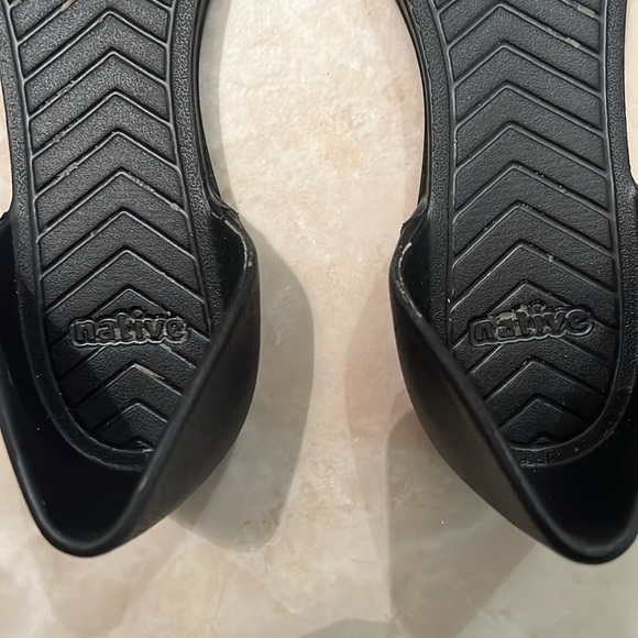 Native Audrey Shoes - Picture 2 of 6